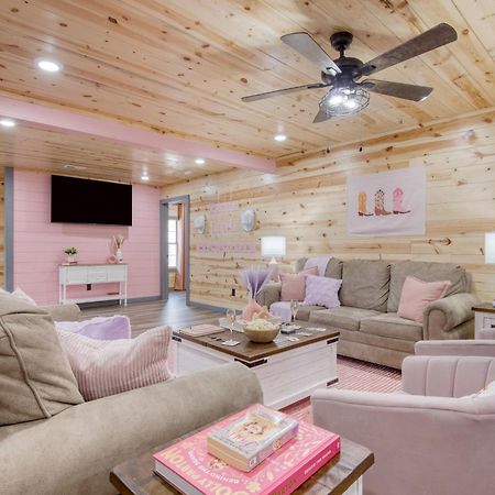 Pink Pines Avantstay Luxury Aesthetic Dream Home Indoor Pool Hot Tub Pigeon Forge Buitenkant foto