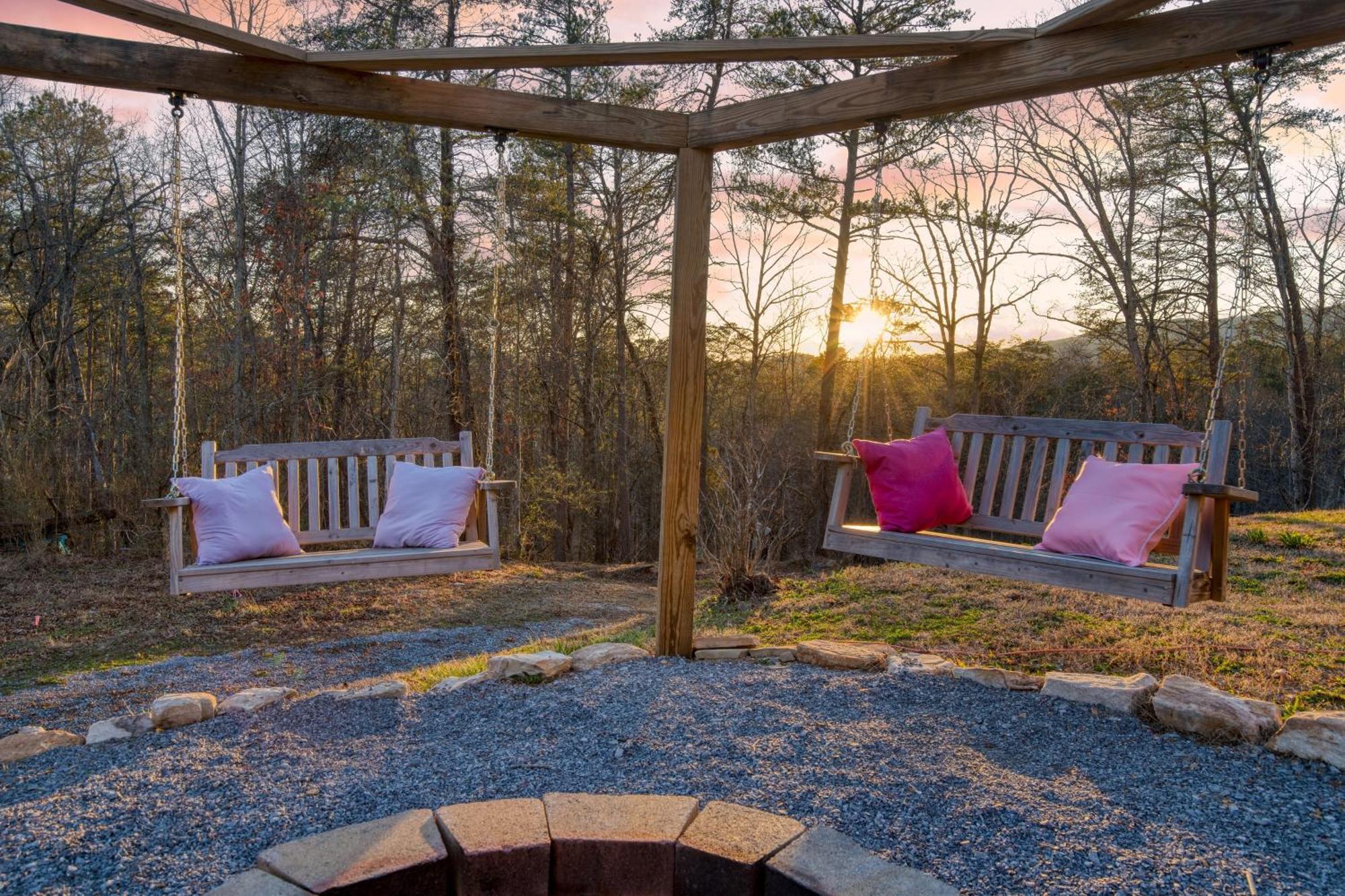 Pink Pines Avantstay Luxury Aesthetic Dream Home Indoor Pool Hot Tub Pigeon Forge Buitenkant foto