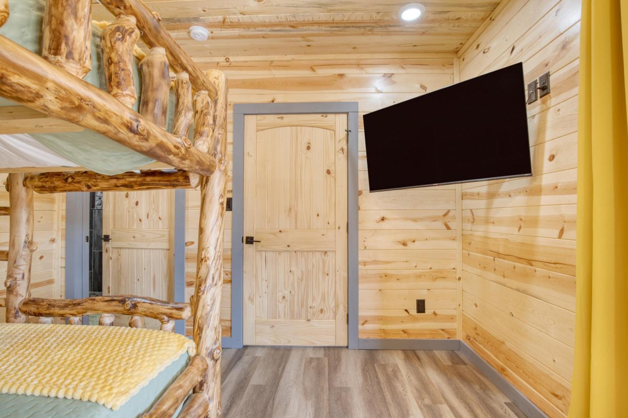 Pink Pines Avantstay Luxury Aesthetic Dream Home Indoor Pool Hot Tub Pigeon Forge Buitenkant foto