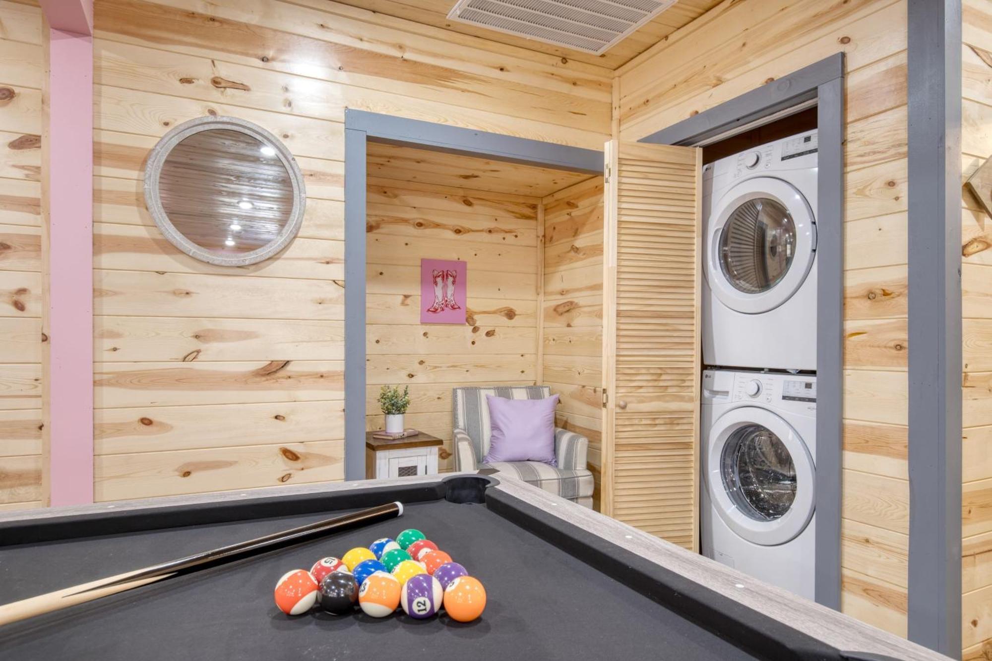 Pink Pines Avantstay Luxury Aesthetic Dream Home Indoor Pool Hot Tub Pigeon Forge Buitenkant foto